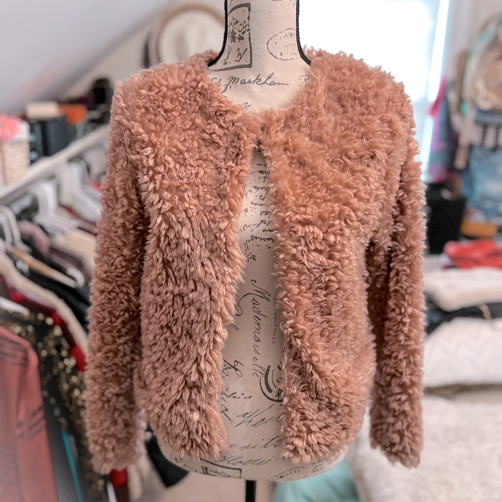 H&M Night Out Jacket Soft Faux Fur Pink 🌸